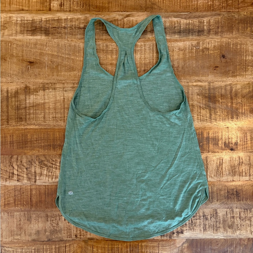 Lululemon Singlet Racerback Tanktop - Picture 2 of 4